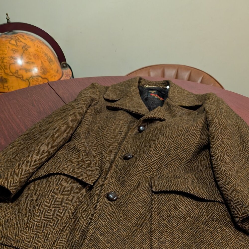 Vintage Richman Brothers Brown Overcoat – Size 38 REG–  Pure Wool